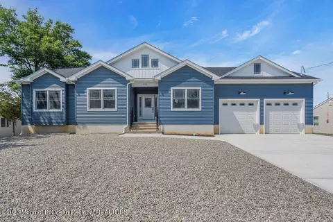 914 Laurel Blvd, Lanoka Harbor, NJ 08734