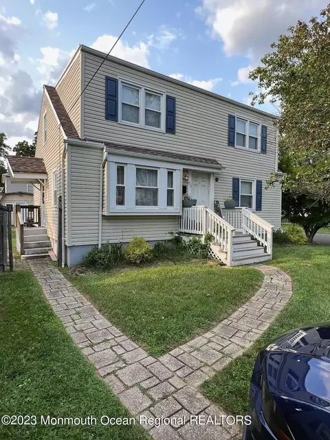 63 13th St, Keansburg, NJ 07734