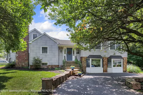 801 New England Dr, Westfield, NJ 07090