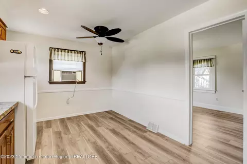 61 Thompson Ave, Leonardo, NJ 07737 photo 12