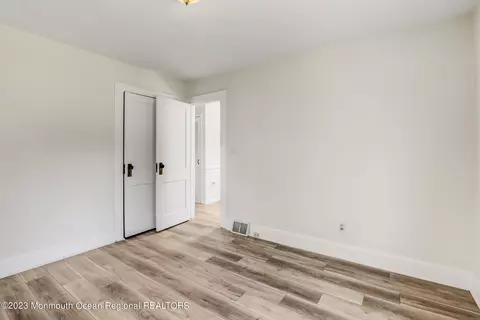 61 Thompson Ave, Leonardo, NJ 07737 photo 13