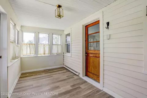 61 Thompson Ave, Leonardo, NJ 07737 photo 4