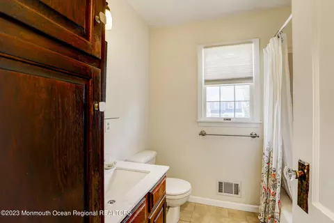61 Thompson Ave, Leonardo, NJ 07737 photo 16