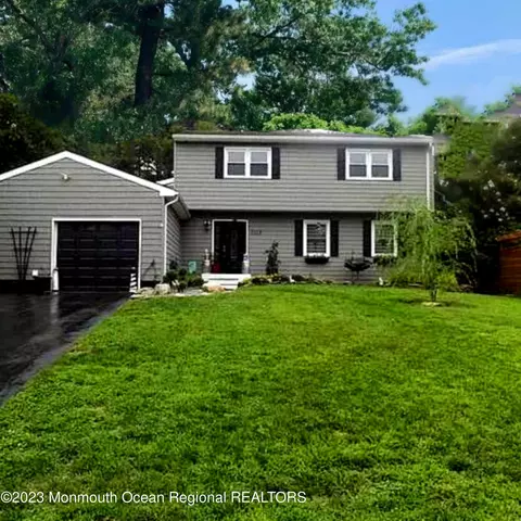 1118 Dell St, Toms River, NJ 08755