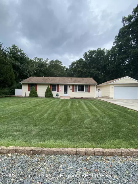 280 Princeton Ave, Bayville, NJ 08721