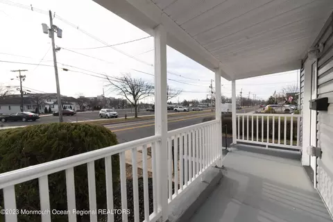 8 Main St, Matawan, NJ 07747 photo 5