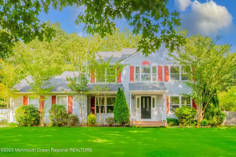 20 Bittersweet Dr, Jackson, NJ 08527