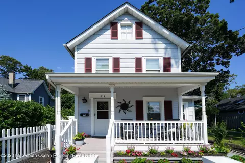 814 Dunlewy St, Asbury Park, NJ 07712