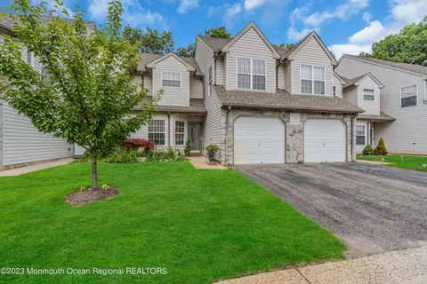 4004 Cleveland St, Toms River, NJ 08755