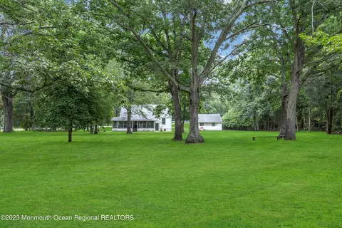 674 Harmony Rd, Jackson, NJ 08527 photo 2