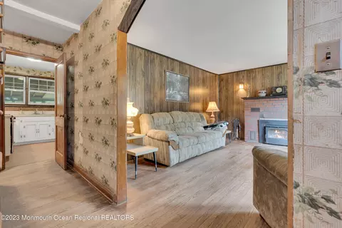 674 Harmony Rd, Jackson, NJ 08527 photo 5