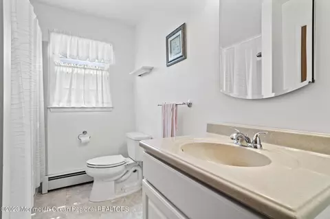 14 Oakfield Rd, Berkeley, NJ 08721 photo 16
