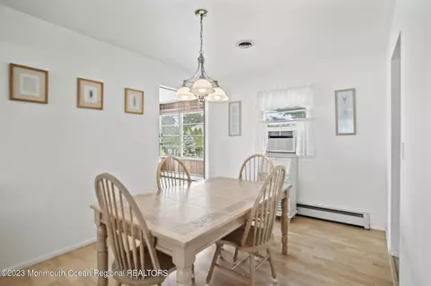 14 Oakfield Rd, Berkeley, NJ 08721 photo 7