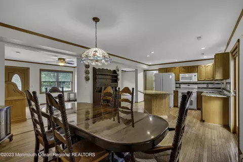 59 Willow St, Waretown, NJ 08758 photo 8
