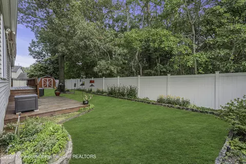 59 Willow St, Waretown, NJ 08758 photo 33