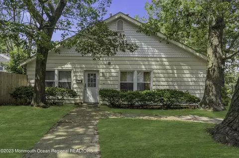 1714 Princeton Ave, Lakewood, NJ 08701