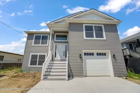66 W Anchor Dr, Little Egg Harbor, NJ 08087