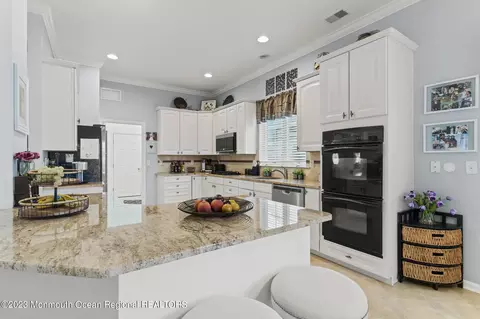 4 Manasquan Rd, Waretown, NJ 08758 photo 17
