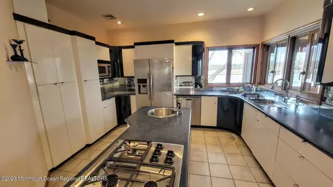 710 Paramount Way, Brick, NJ 08724 photo 34