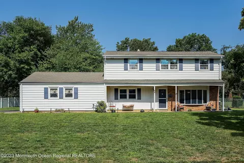 44 Millbrook Dr, New Monmouth, NJ 07748