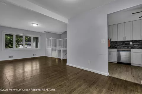 28 Citadel Dr, Jackson, NJ 08527 photo 6