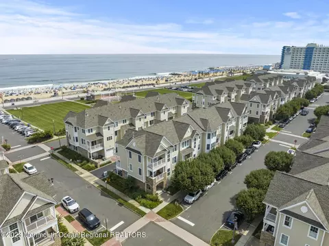 29 Grant St, Long Branch, NJ 07740