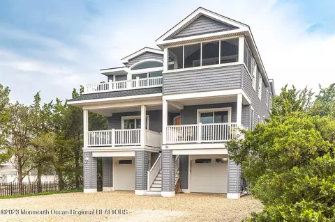 14 E 17th St, Barnegat Light, NJ 08006