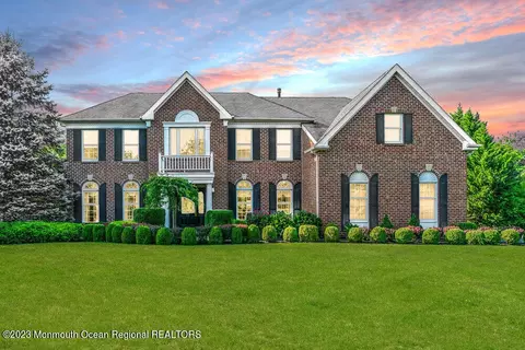 405 Peter Forman Dr, Freehold, NJ 07728