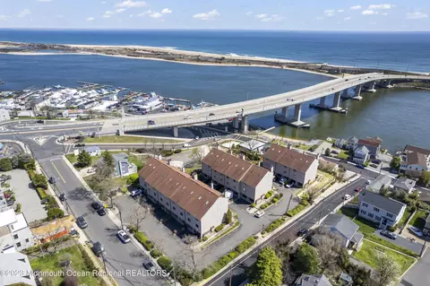 30 Portland Rd #BLDG A  6, Highlands, NJ 07732