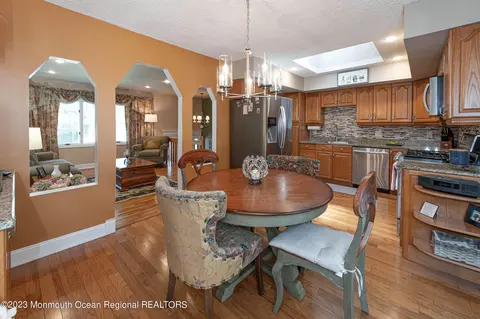 7 Hampton Rd, Howell, NJ 07731 photo 11