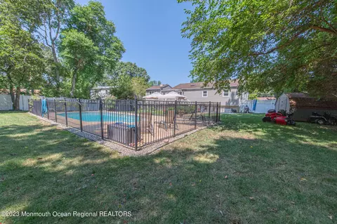 7 Hampton Rd, Howell, NJ 07731 photo 39