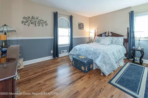 7 Hampton Rd, Howell, NJ 07731 photo 18