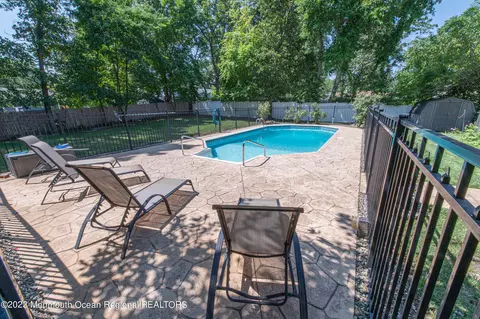 7 Hampton Rd, Howell, NJ 07731 photo 37