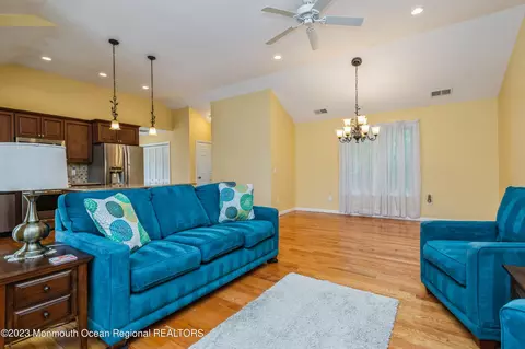 30 Lagoon Dr E, Brick, NJ 08723 photo 5