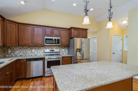 30 Lagoon Dr E, Brick, NJ 08723 photo 8