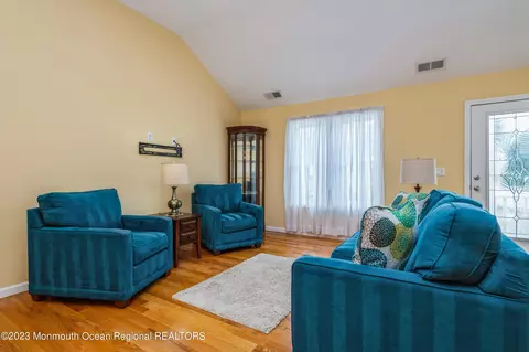30 Lagoon Dr E, Brick, NJ 08723 photo 3