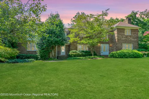 20 Clayton Dr, Millstone, NJ 08510