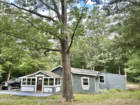 764 Hulses Corner Rd, Howell, NJ 07731