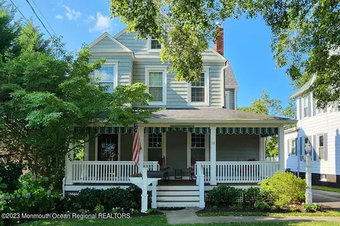 58 Irving Pl, Red Bank, NJ 07701
