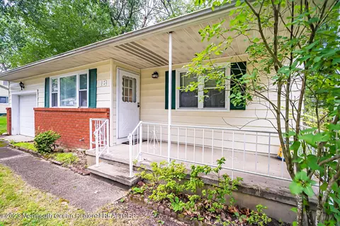 18 Roosevelt City Rd, Whiting, NJ 08759