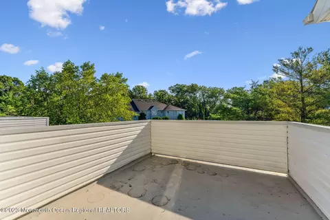 460 Deuce Dr, Wall, NJ 07719 photo 11