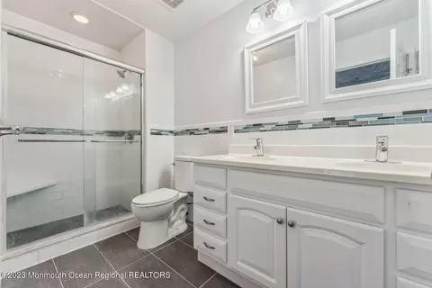 460 Deuce Dr, Wall, NJ 07719 photo 12