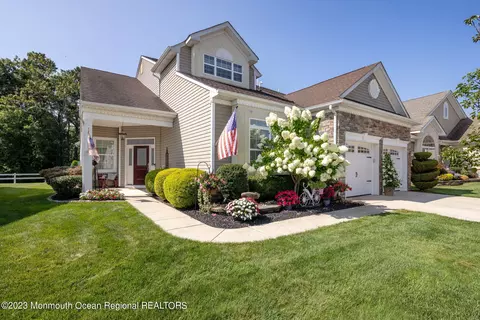 75 Bayville Way, Waretown, NJ 08758