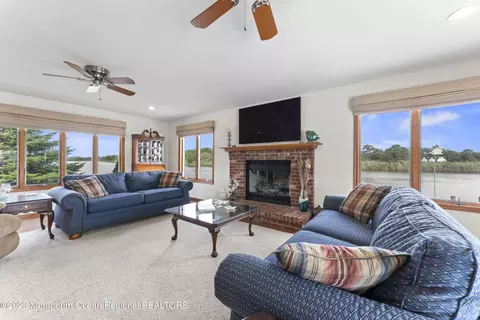 42 Capstan Rd, Waretown, NJ 08758 photo 10