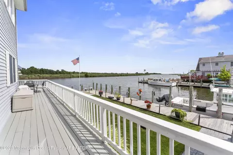 42 Capstan Rd, Waretown, NJ 08758 photo 23