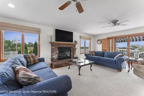 42 Capstan Rd, Waretown, NJ 08758 photo 49