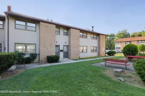 14 Rebecca Ct, Old Bridge, NJ 08857