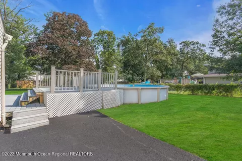 39 Sunset Dr, Howell, NJ 07731 photo 22