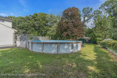 39 Sunset Dr, Howell, NJ 07731 photo 44