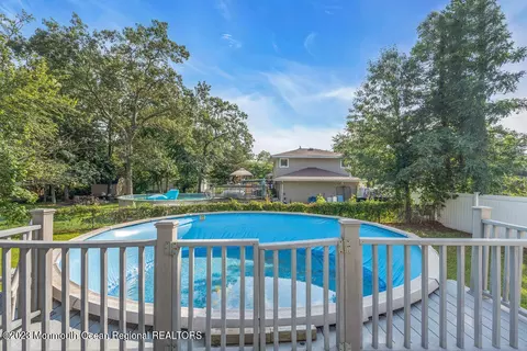 39 Sunset Dr, Howell, NJ 07731 photo 56
